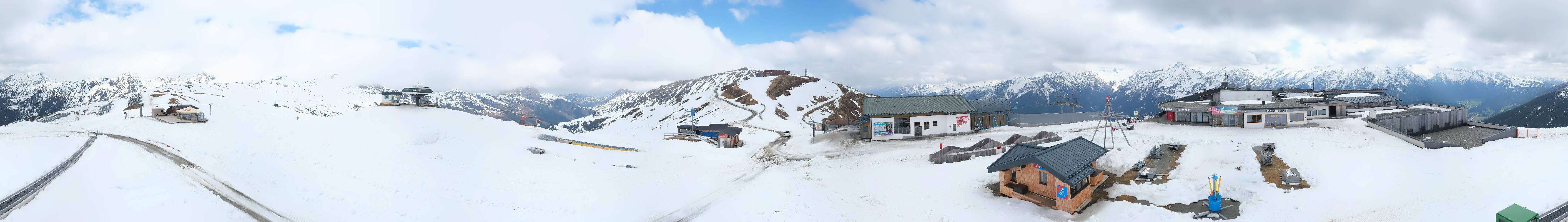 Archiv Foto Webcam Wildkogel-Arena: Ausblick Wildkogelbahn Bergstation