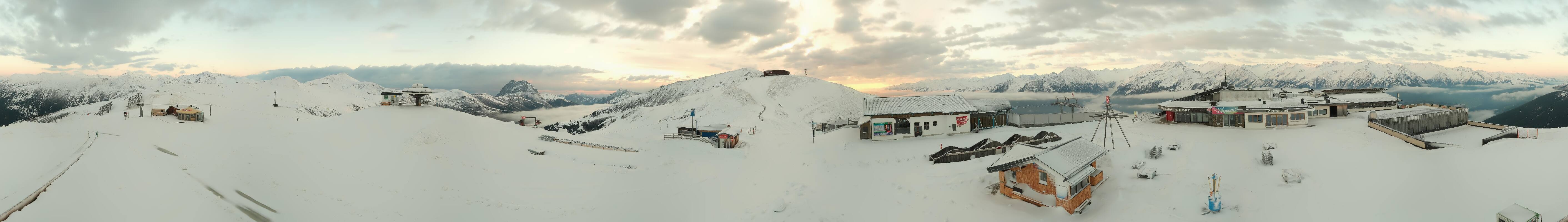 Archiv Foto Webcam Wildkogel-Arena: Ausblick Wildkogelbahn Bergstation