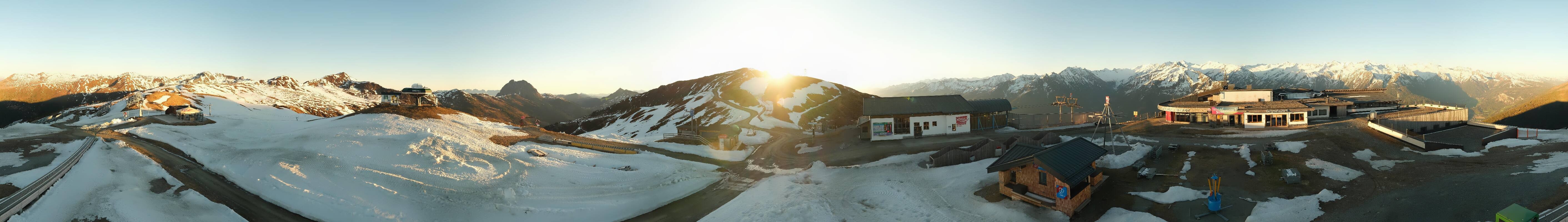 Archiv Foto Webcam Wildkogel-Arena: Ausblick Wildkogelbahn Bergstation