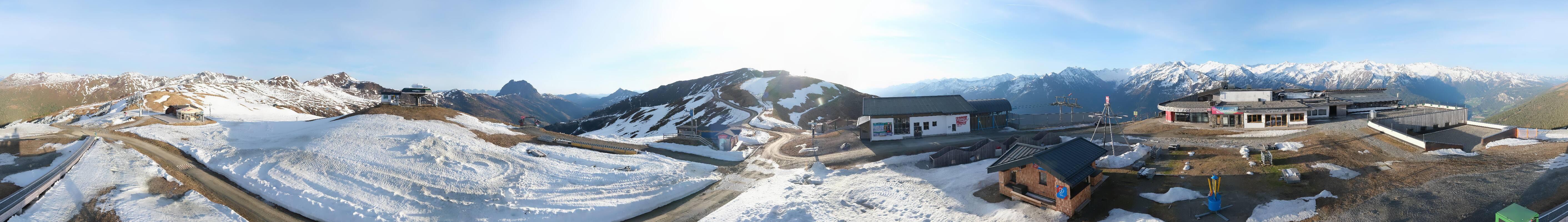 Archived image Webcam Wildkogel-Arena: Wildkogel gondola