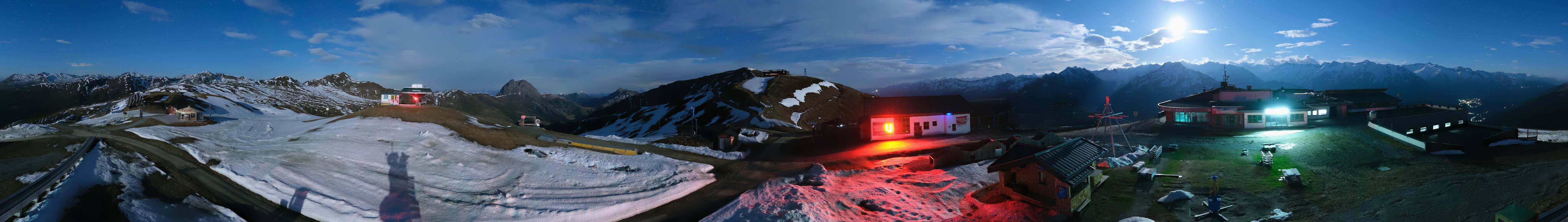 Archiv Foto Webcam Wildkogel-Arena: Ausblick Wildkogelbahn Bergstation