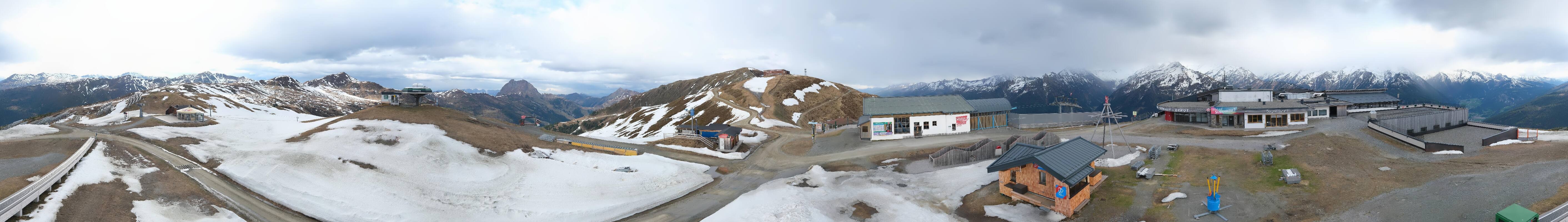 Archiv Foto Webcam Wildkogel-Arena: Ausblick Wildkogelbahn Bergstation