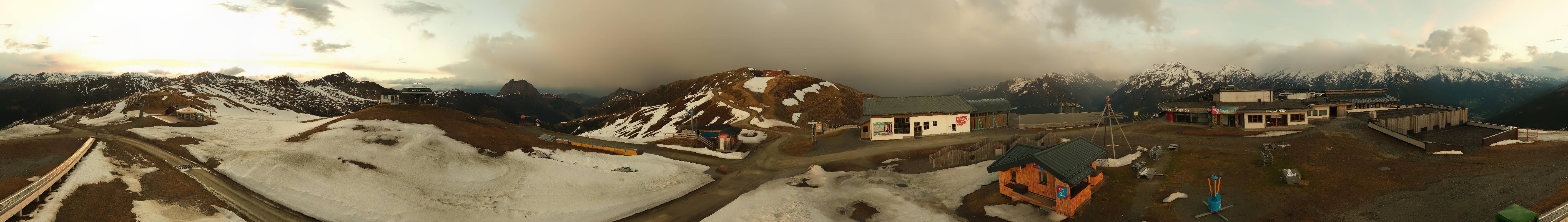 Archiv Foto Webcam Wildkogel-Arena: Ausblick Wildkogelbahn Bergstation