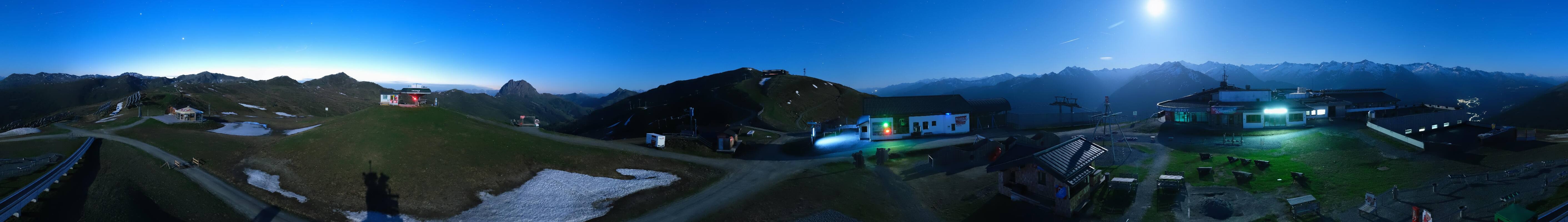 Archiv Foto Webcam Wildkogel-Arena: Ausblick Wildkogelbahn Bergstation