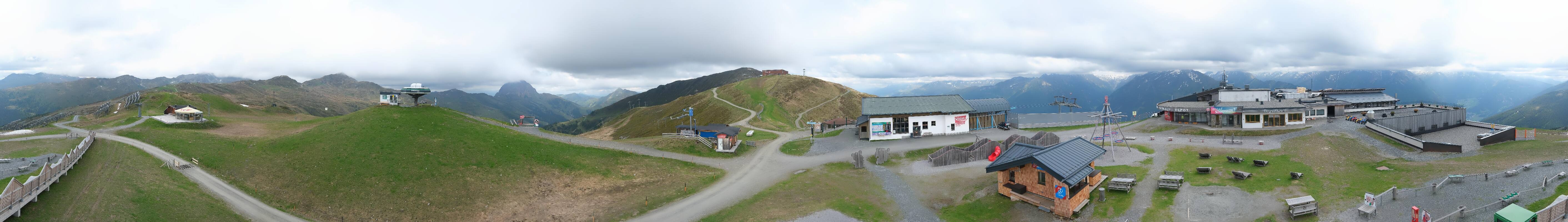 Archiv Foto Webcam Wildkogel-Arena: Ausblick Wildkogelbahn Bergstation