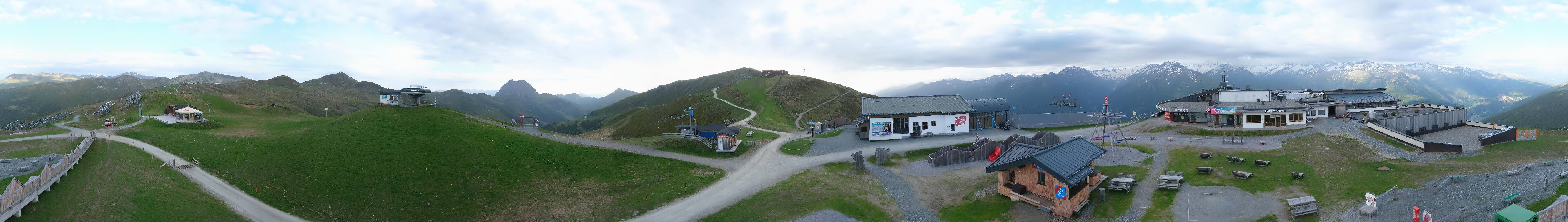 Archiv Foto Webcam Wildkogel-Arena: Ausblick Wildkogelbahn Bergstation