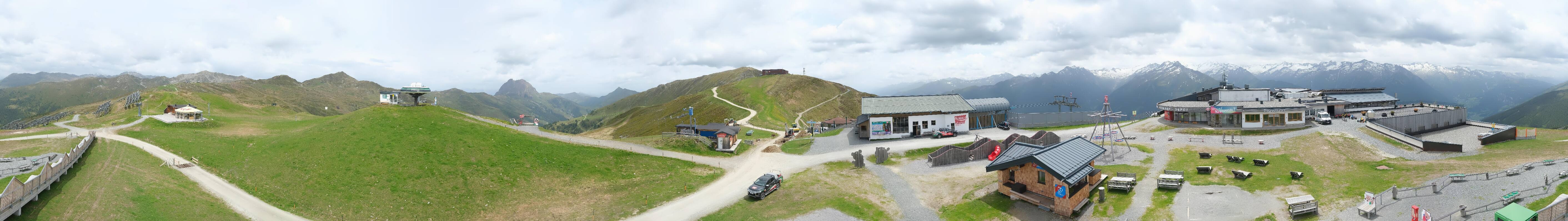 Archiv Foto Webcam Wildkogel-Arena: Ausblick Wildkogelbahn Bergstation