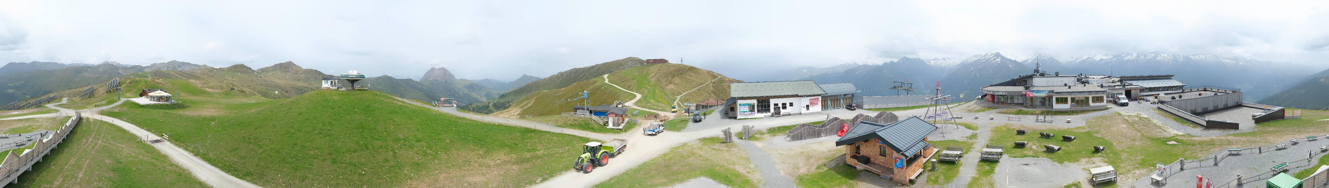Archiv Foto Webcam Wildkogel-Arena: Ausblick Wildkogelbahn Bergstation