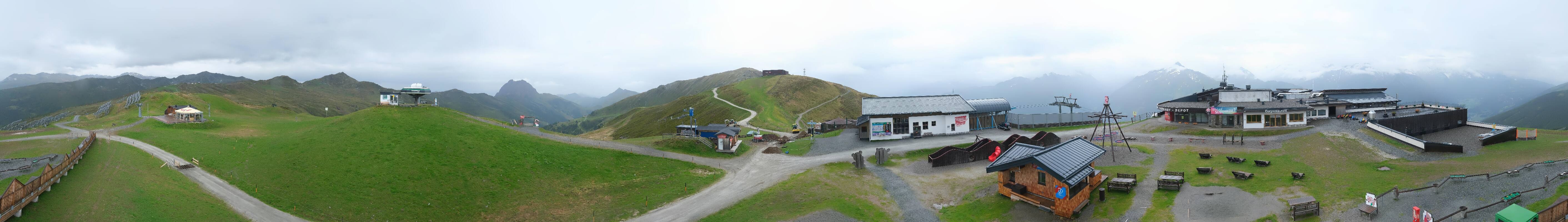 Archiv Foto Webcam Wildkogel-Arena: Ausblick Wildkogelbahn Bergstation