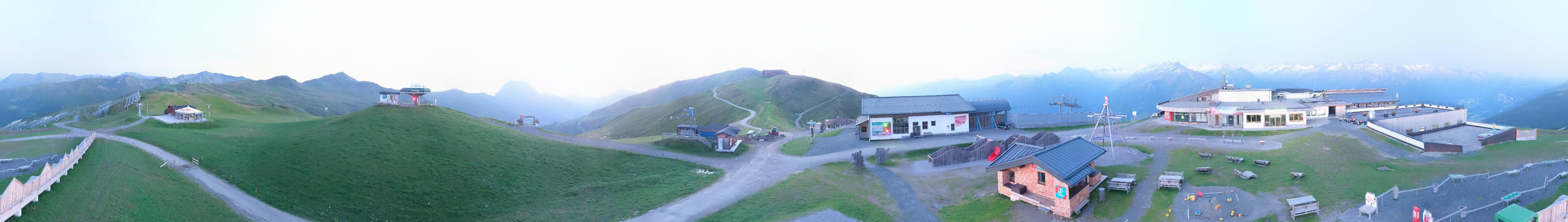 Archiv Foto Webcam Wildkogel-Arena: Ausblick Wildkogelbahn Bergstation