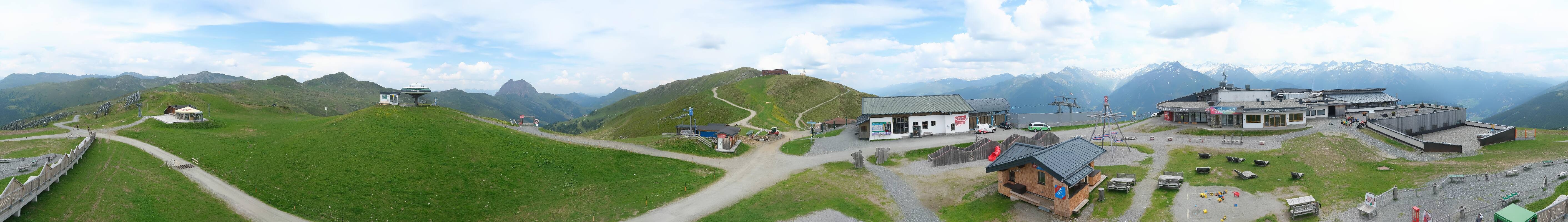 Archiv Foto Webcam Wildkogel-Arena: Ausblick Wildkogelbahn Bergstation
