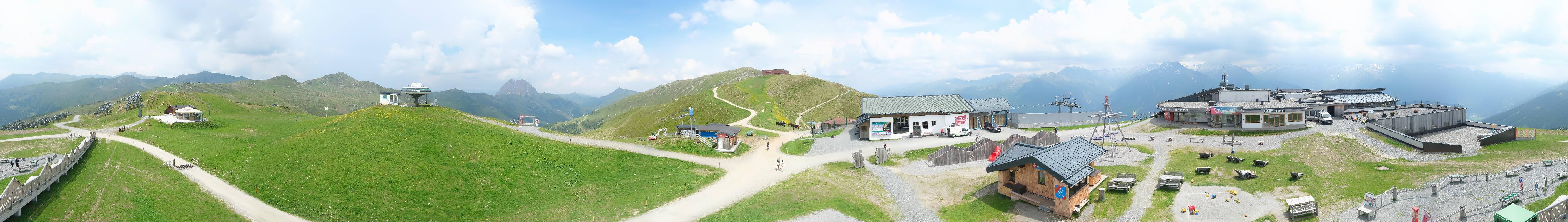 Archiv Foto Webcam Wildkogel-Arena: Ausblick Wildkogelbahn Bergstation