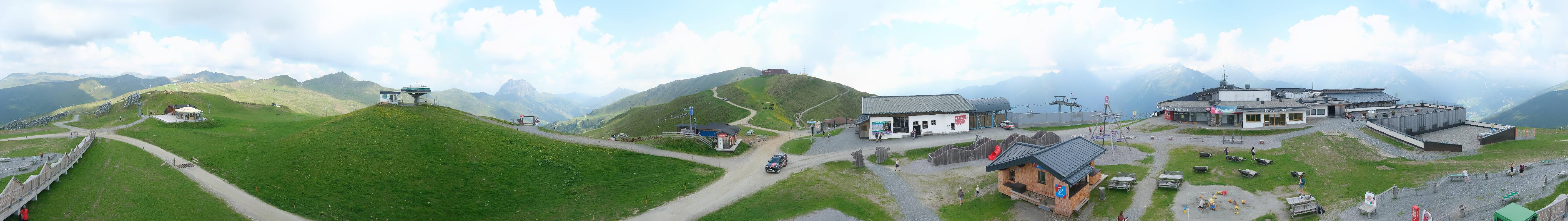 Archived image Webcam Wildkogel-Arena: Wildkogel gondola