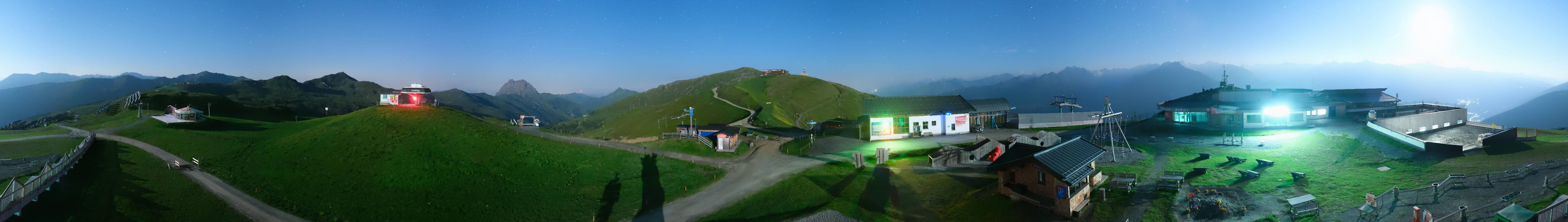Archived image Webcam Wildkogel-Arena: Wildkogel gondola