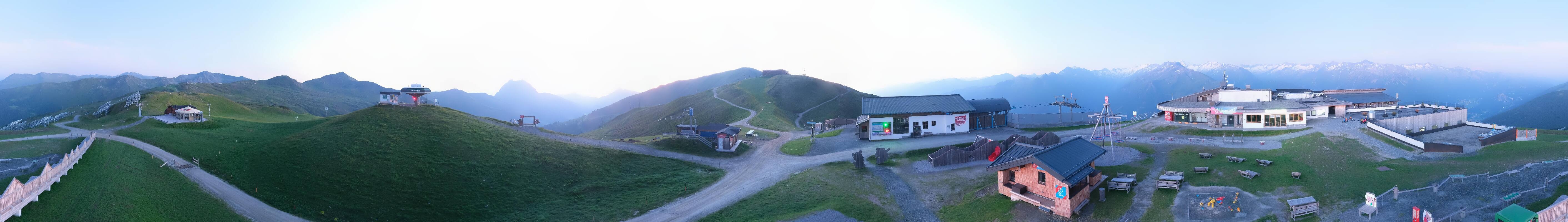 Archiv Foto Webcam Wildkogel-Arena: Ausblick Wildkogelbahn Bergstation