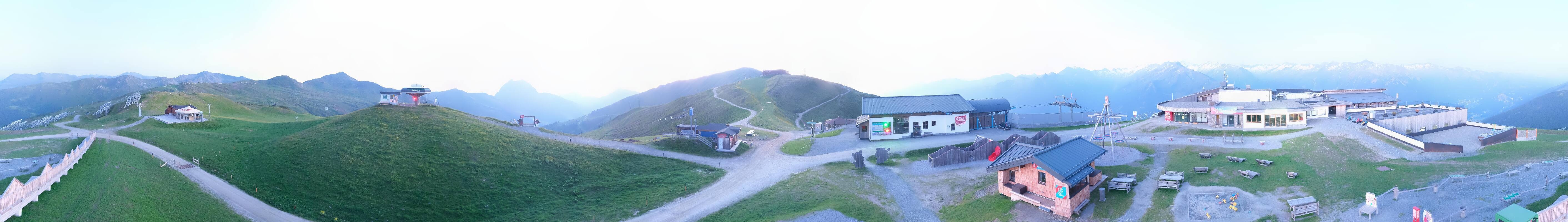 Archiv Foto Webcam Wildkogel-Arena: Ausblick Wildkogelbahn Bergstation
