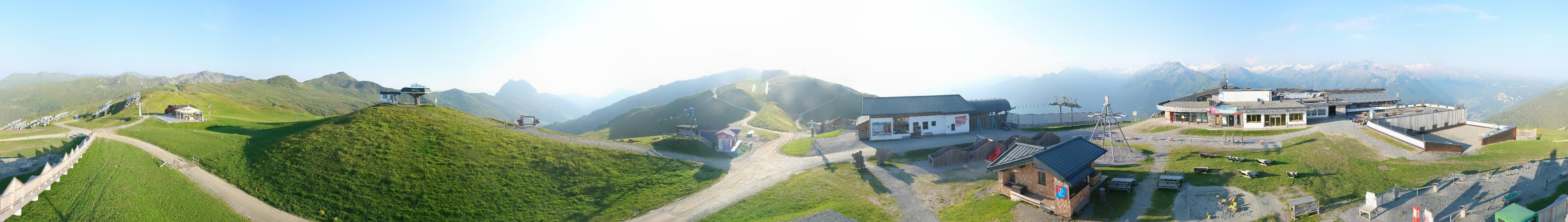 Archived image Webcam Wildkogel-Arena: Wildkogel gondola