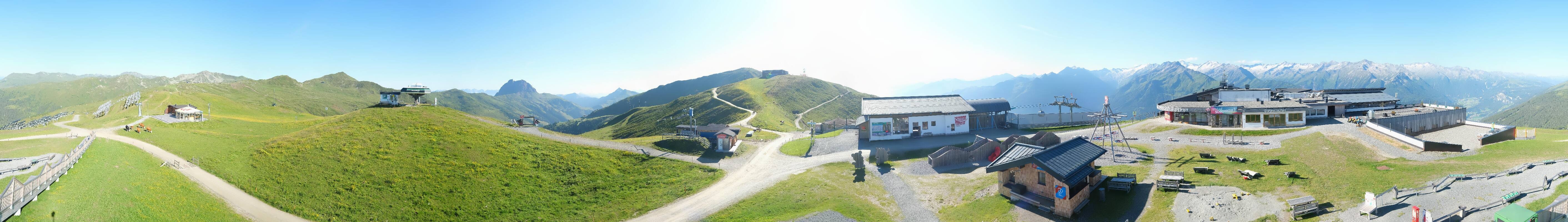 Archived image Webcam Wildkogel-Arena: Wildkogel gondola
