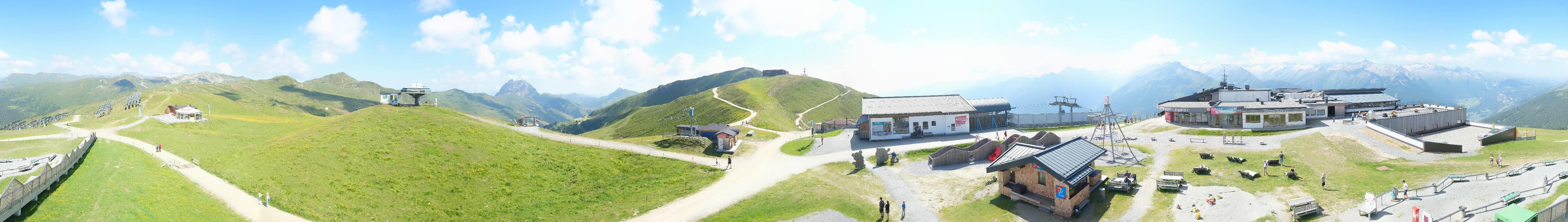 Archived image Webcam Wildkogel-Arena: Wildkogel gondola