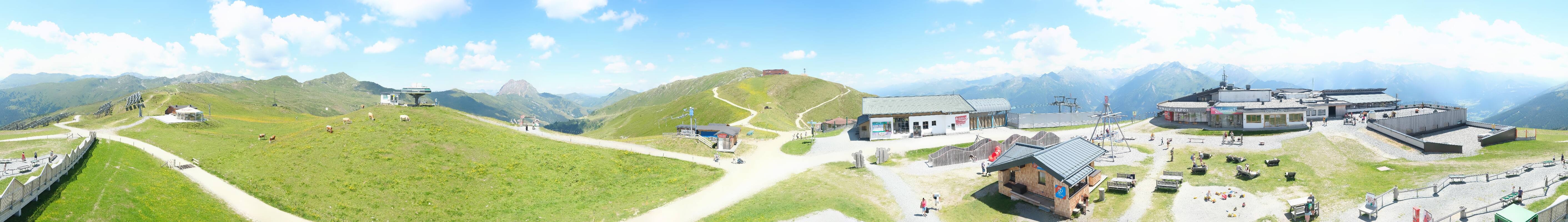 Archived image Webcam Wildkogel-Arena: Wildkogel gondola