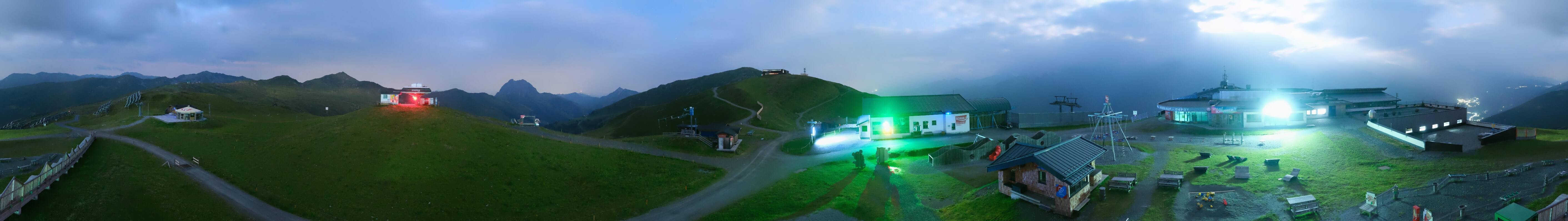 Archiv Foto Webcam Wildkogel-Arena: Ausblick Wildkogelbahn Bergstation