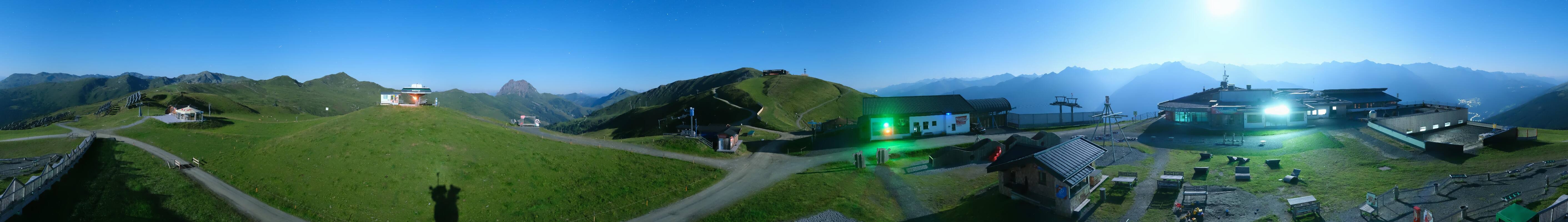 Archived image Webcam Wildkogel-Arena: Wildkogel gondola