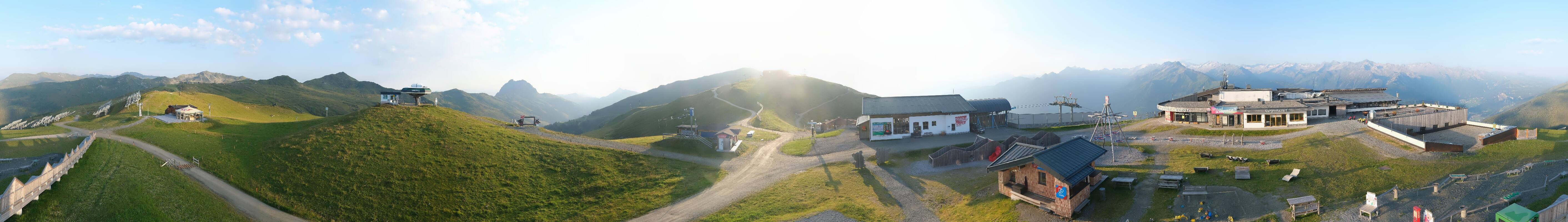 Archiv Foto Webcam Wildkogel-Arena: Ausblick Wildkogelbahn Bergstation