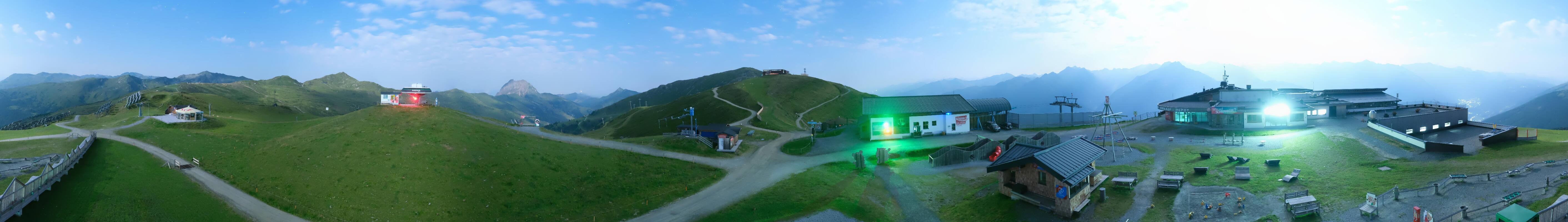 Archiv Foto Webcam Wildkogel-Arena: Ausblick Wildkogelbahn Bergstation