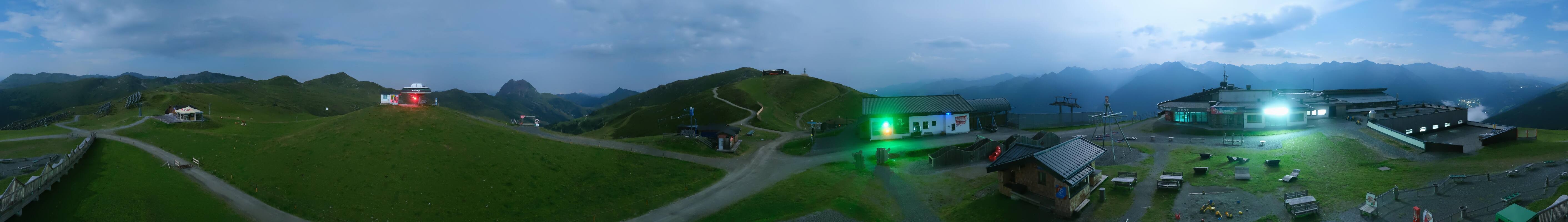 Archiv Foto Webcam Wildkogel-Arena: Ausblick Wildkogelbahn Bergstation