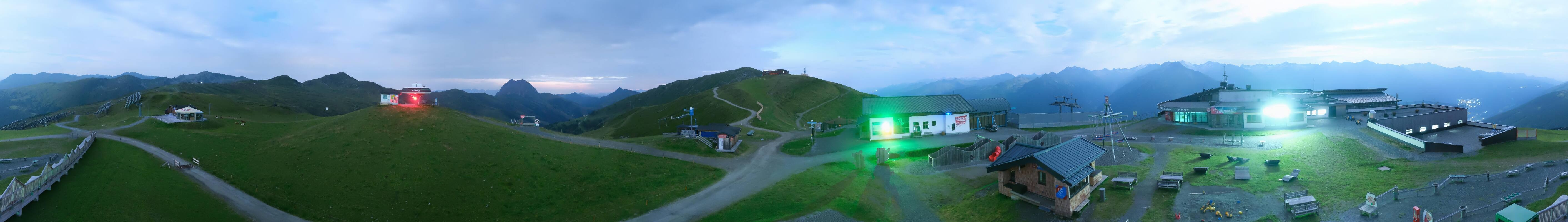 Archiv Foto Webcam Wildkogel-Arena: Ausblick Wildkogelbahn Bergstation