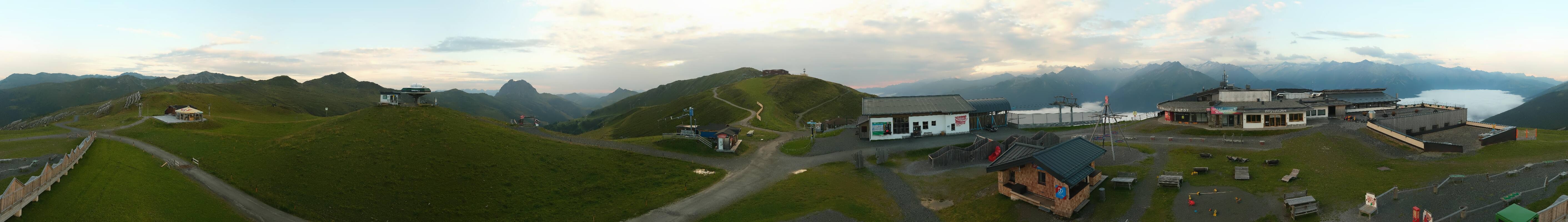 Archiv Foto Webcam Wildkogel-Arena: Ausblick Wildkogelbahn Bergstation