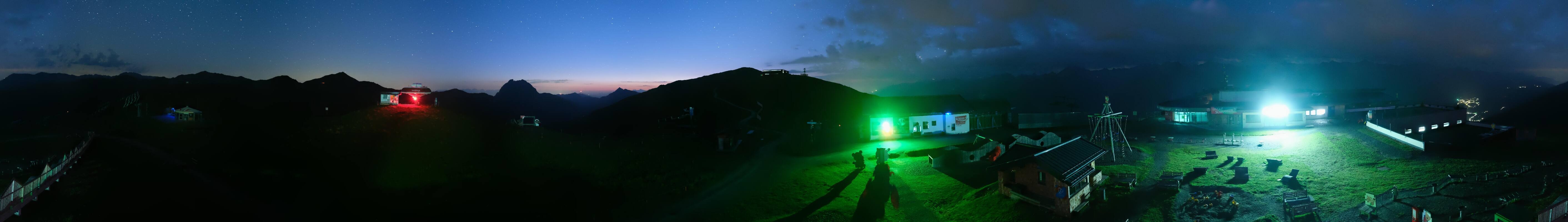 Archiv Foto Webcam Wildkogel-Arena: Ausblick Wildkogelbahn Bergstation