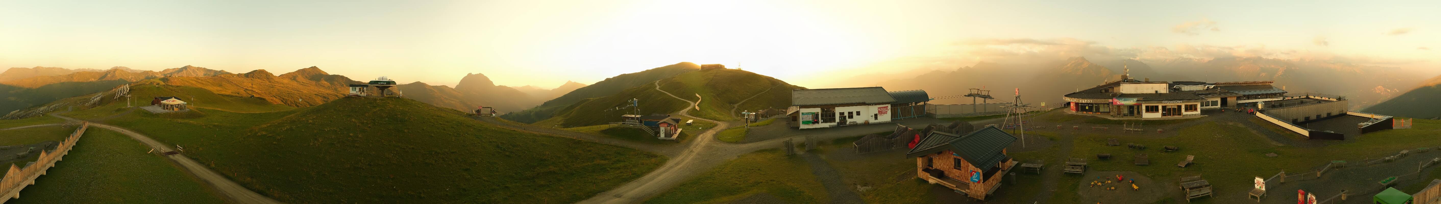 Archiv Foto Webcam Wildkogel-Arena: Ausblick Wildkogelbahn Bergstation