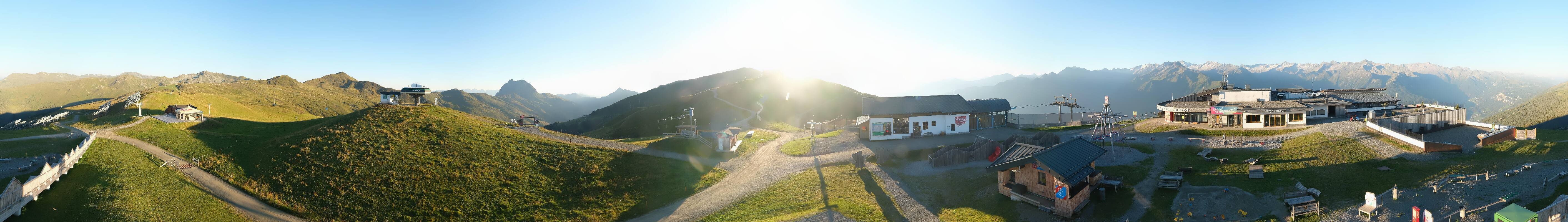 Archiv Foto Webcam Wildkogel-Arena: Ausblick Wildkogelbahn Bergstation