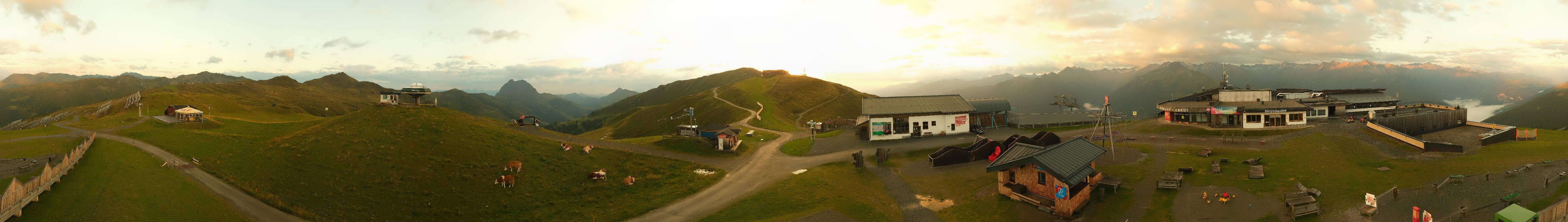 Archiv Foto Webcam Wildkogel-Arena: Ausblick Wildkogelbahn Bergstation