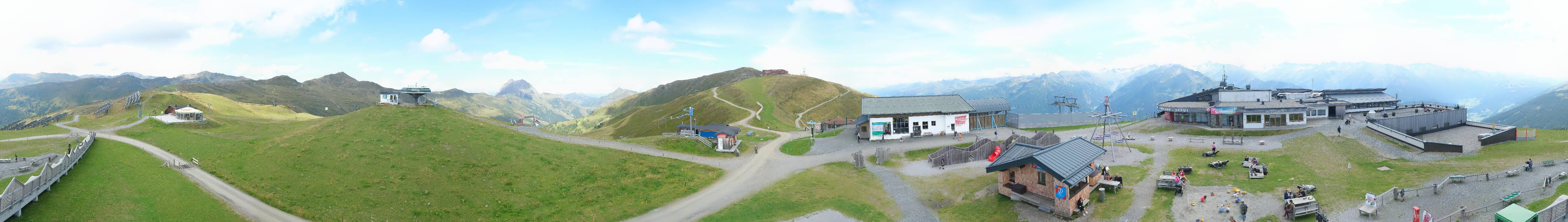 Archived image Webcam Wildkogel-Arena: Wildkogel gondola