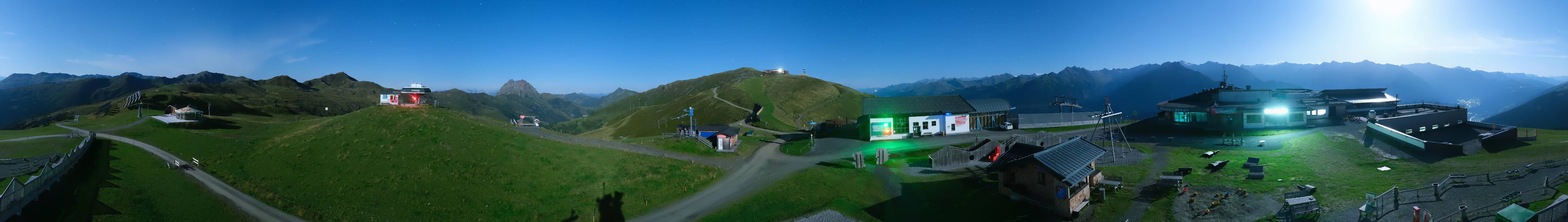 Archived image Webcam Wildkogel-Arena: Wildkogel gondola