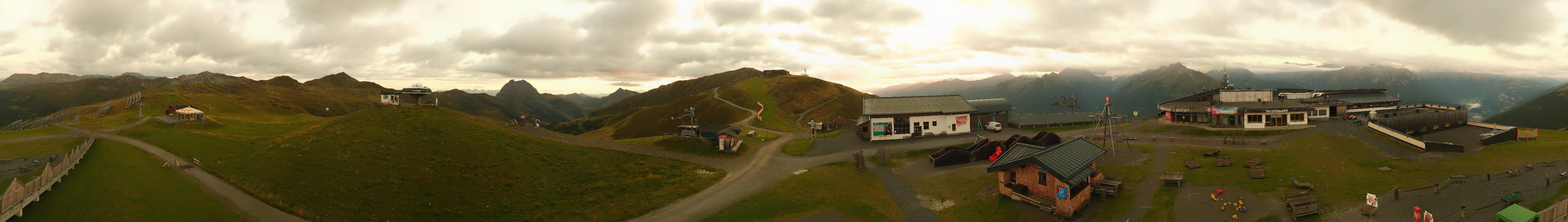 Archiv Foto Webcam Wildkogel-Arena: Ausblick Wildkogelbahn Bergstation