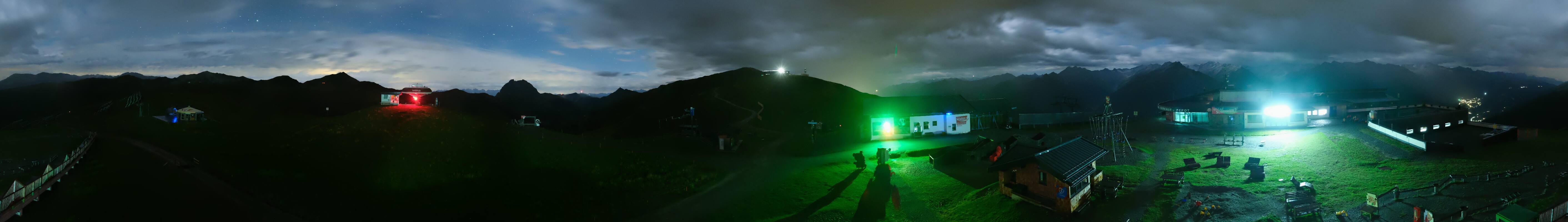 Archiv Foto Webcam Wildkogel-Arena: Ausblick Wildkogelbahn Bergstation