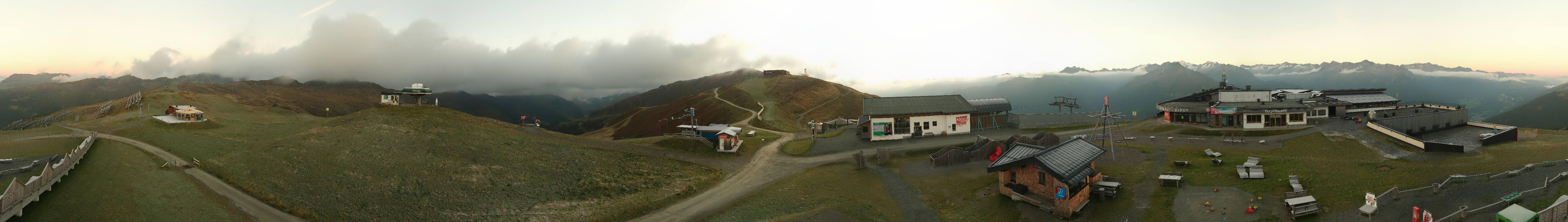 Archiv Foto Webcam Wildkogel-Arena: Ausblick Wildkogelbahn Bergstation