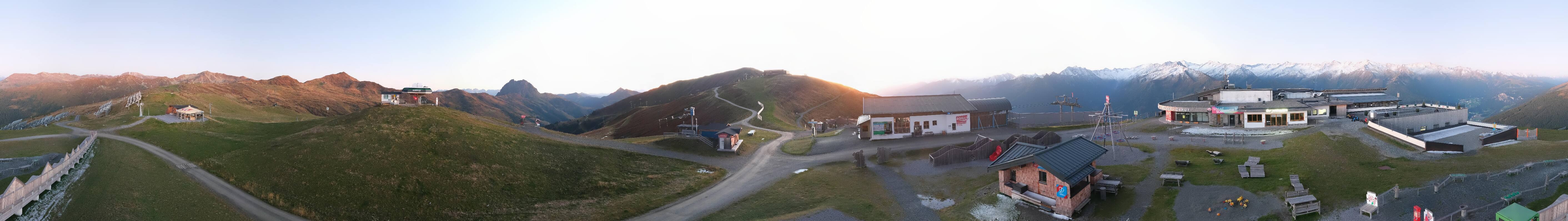 Archived image Webcam Wildkogel-Arena: Wildkogel gondola