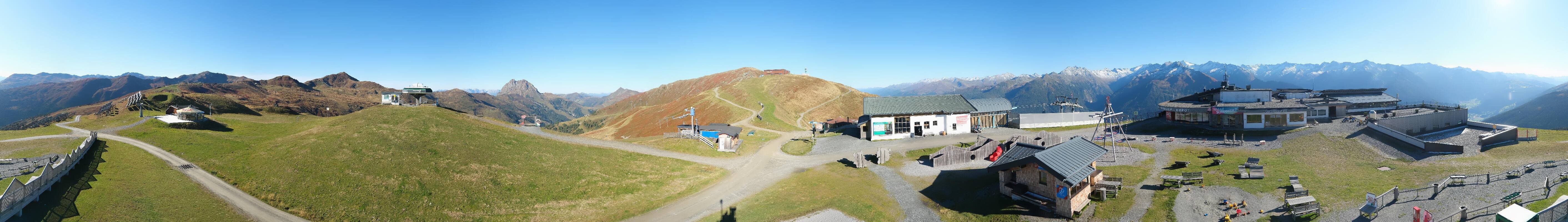 Archived image Webcam Wildkogel-Arena: Wildkogel gondola