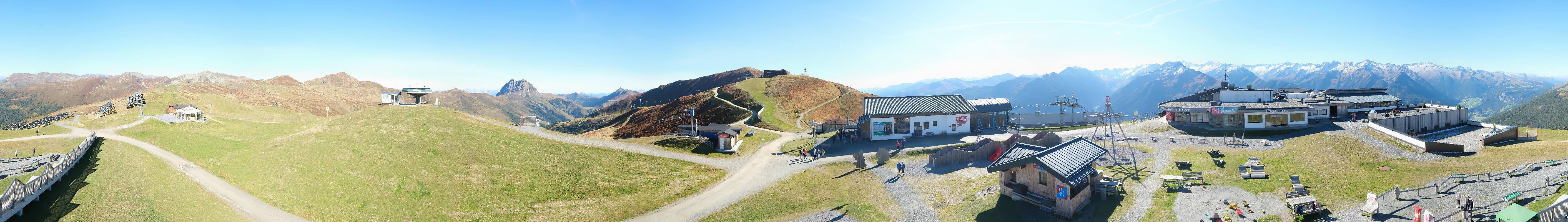 Archived image Webcam Wildkogel-Arena: Wildkogel gondola