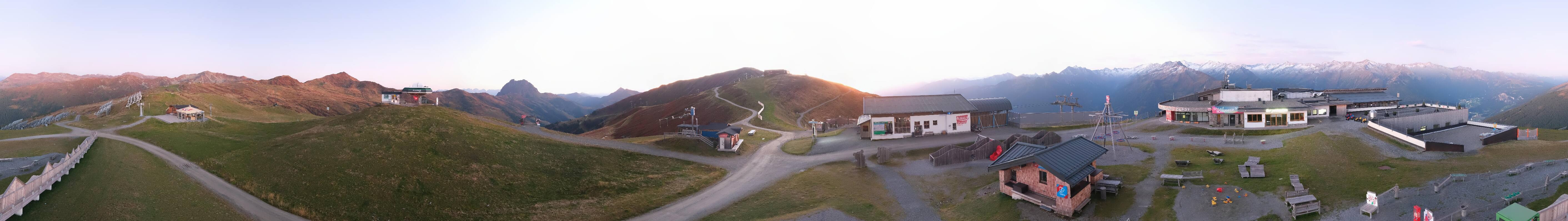 Archiv Foto Webcam Wildkogel-Arena: Ausblick Wildkogelbahn Bergstation