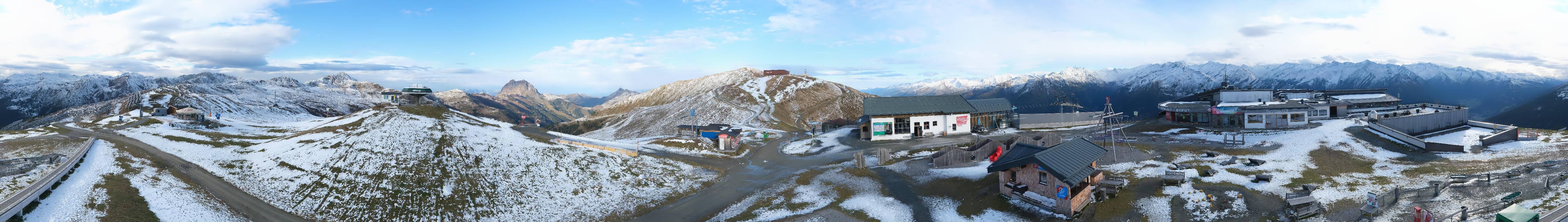 Archived image Webcam Wildkogel-Arena: Wildkogel gondola
