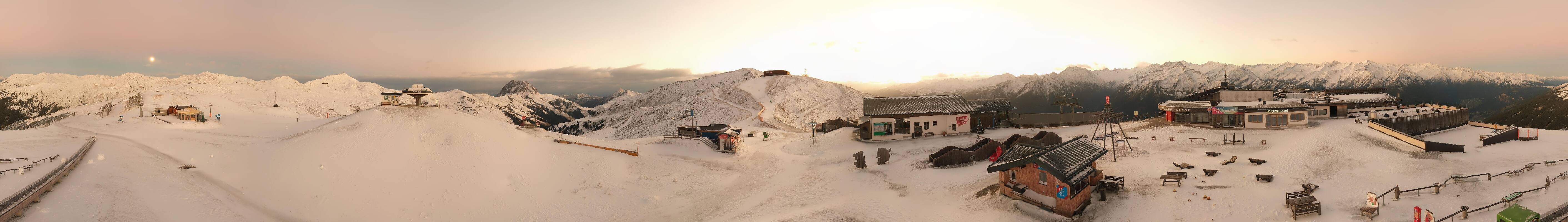 Archiv Foto Webcam Wildkogel-Arena: Ausblick Wildkogelbahn Bergstation