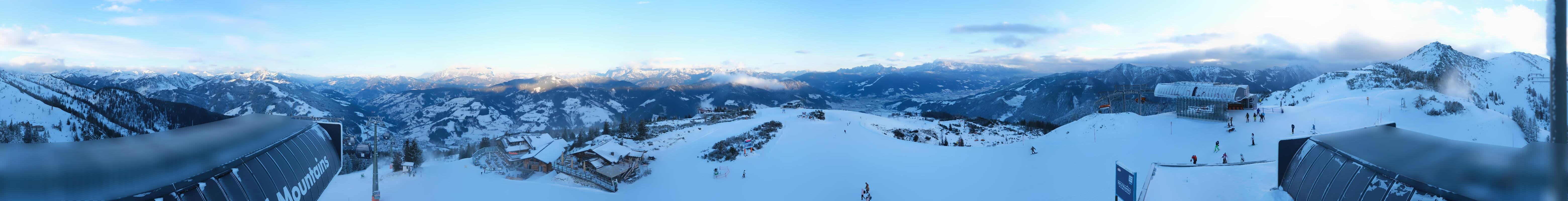 Archiv Foto Webcam Wagrain Grießenkareck - Bergstation Flying Mozart