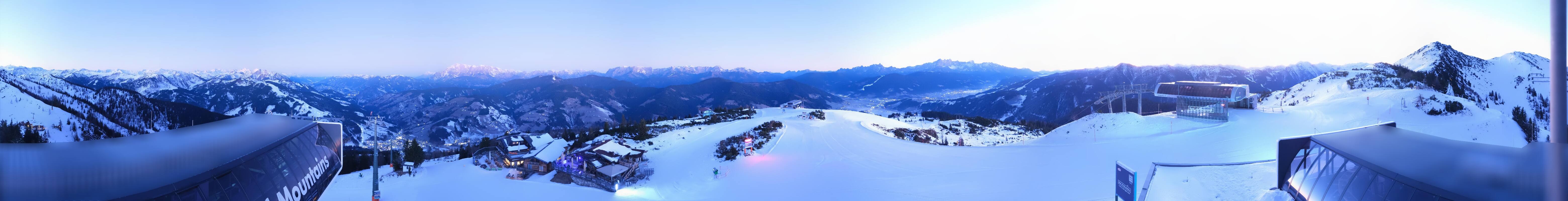 Archiv Foto Webcam Wagrain Grießenkareck - Bergstation Flying Mozart