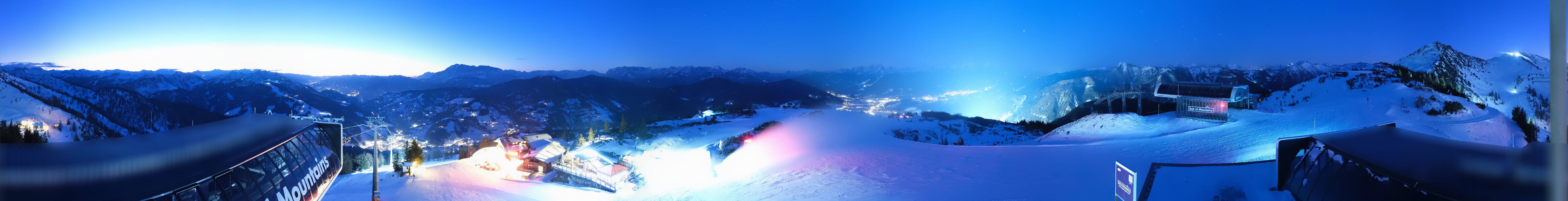 Archiv Foto Webcam Wagrain Grießenkareck - Bergstation Flying Mozart