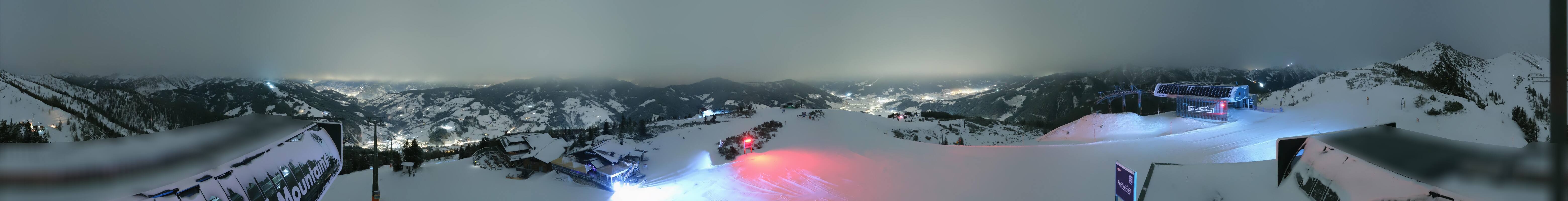 Archiv Foto Webcam Wagrain Grießenkareck - Bergstation Flying Mozart